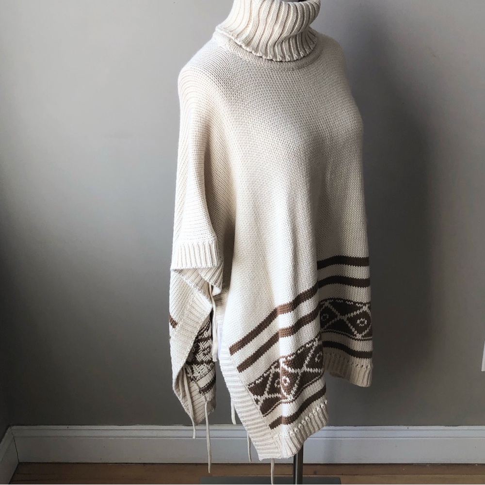 Rare Ivory Baby Alpaca Turtleneck Poncho Sweater O/S
